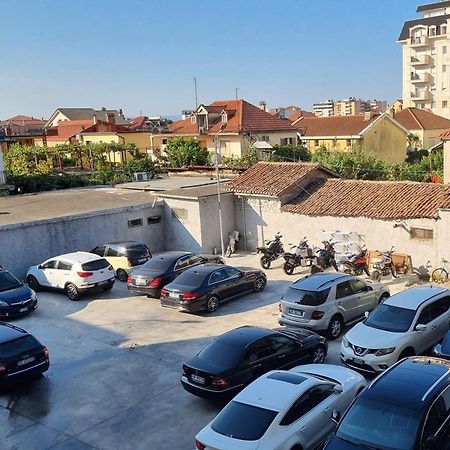 Alko Hotel Шкодер Экстерьер фото
