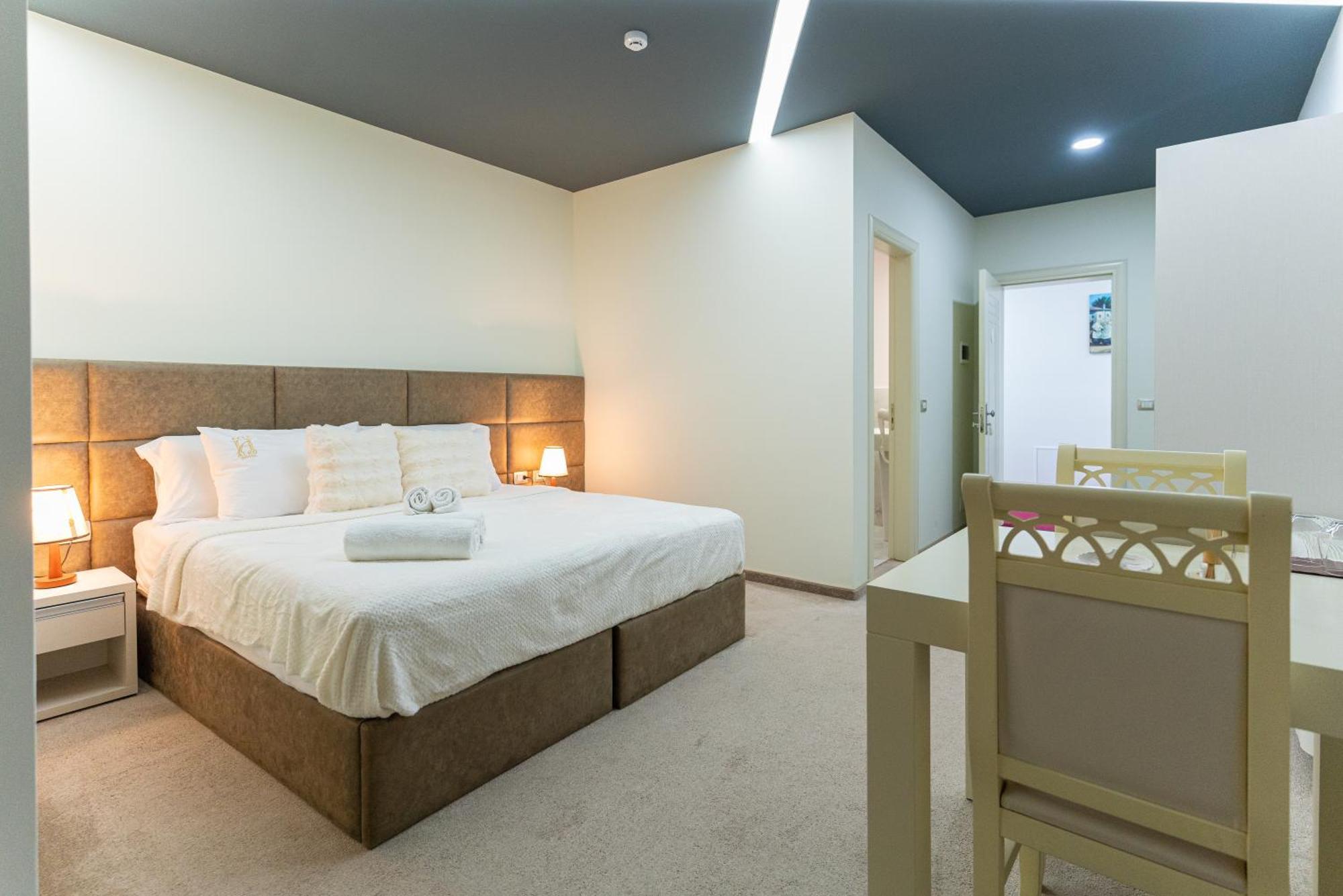 Alko Hotel Шкодер Экстерьер фото