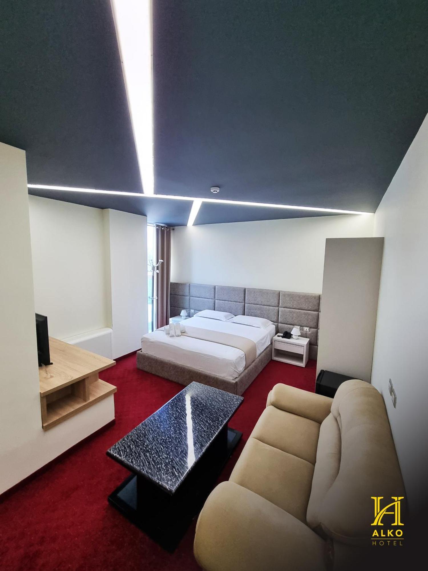 Alko Hotel Шкодер Экстерьер фото
